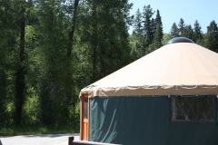 Yurt_Green_close